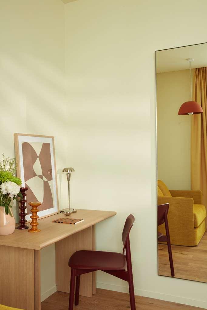 Okko Hotels Paris Rosa Parks Room photo